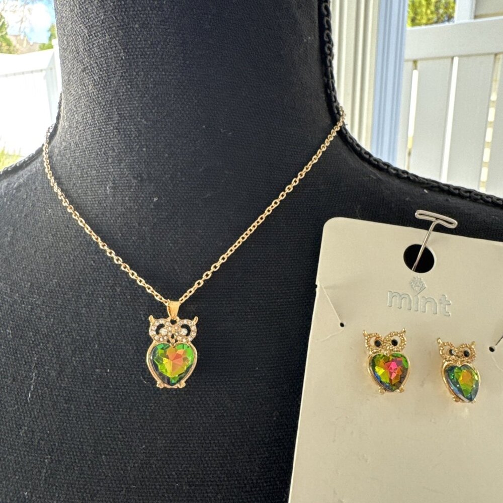 Mint Rhinestone Owl Set Necklace & Earrings Set Green Gold Bling NEW Costume